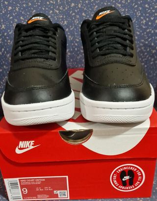 Zapatillas Nike Nk Court Vintage Negra / Blanca.