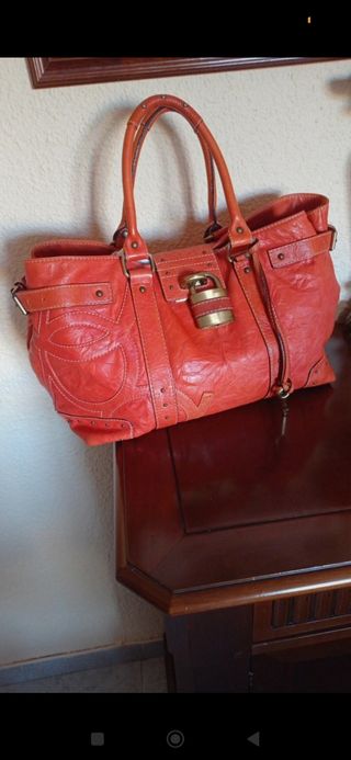 BOLSO DE PIEL NARANJA DE PURIFICACIÓN GARCÍA
