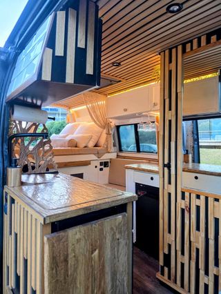 VENDO CAMPER L3H2,3 PLAZAS,HOMOLOGADA 100%