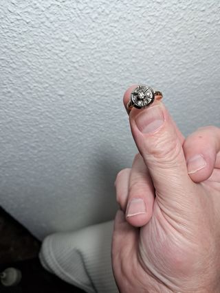 Anillo oro vintage con detalles  plata
