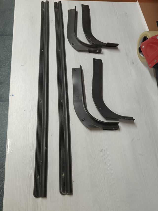 Moldura sujeción suelo seat marbella panda terra