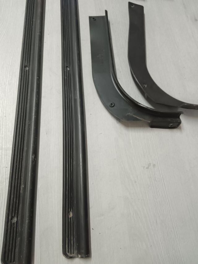 Moldura sujeción suelo seat marbella panda terra