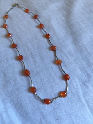 Colgante de plata y cornalina. 50 cm