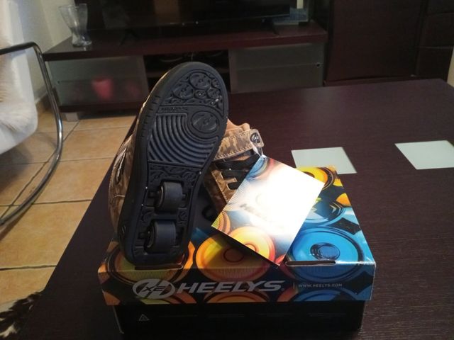 Zapatillas ruedas heelys talla 31