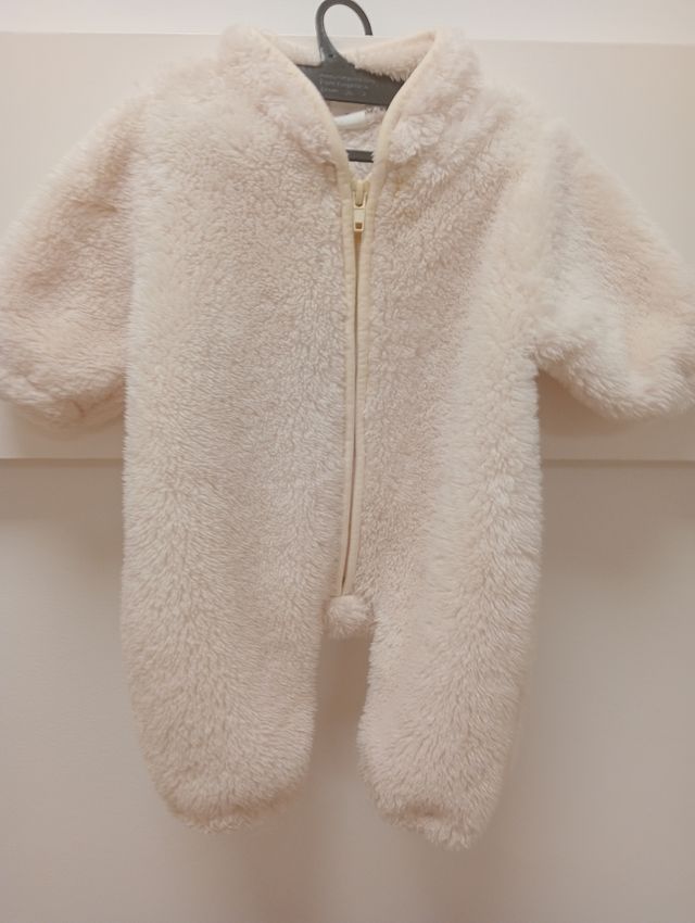 DOS BUZOS ROSA Y CRUDO‼️ NUEVOS‼️