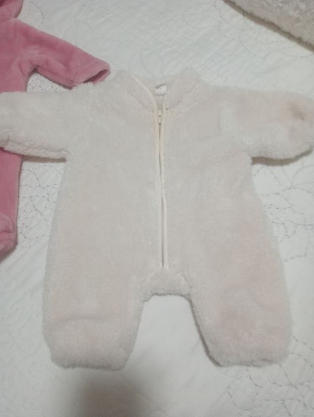 DOS BUZOS ROSA Y CRUDO‼️ NUEVOS‼️