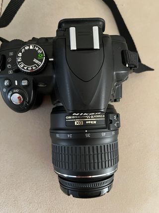 Cámara de fotos digital NIKON