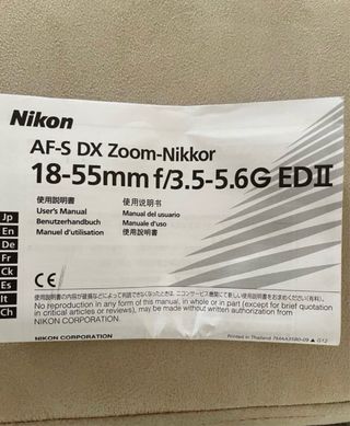 Cámara de fotos digital NIKON