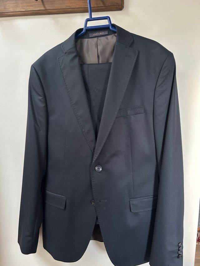 Traje Zara Man