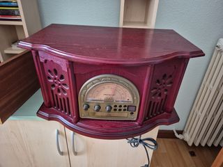 Radio antigua ,para vinilos y cassetes