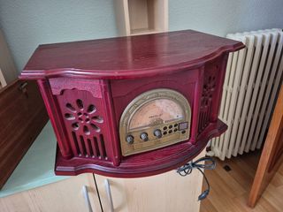 Radio antigua ,para vinilos y cassetes