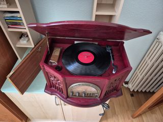 Radio antigua ,para vinilos y cassetes