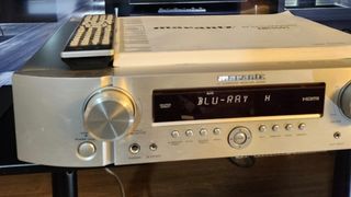 Marantz NR-1501 AV receptor 7.1 canales Slim