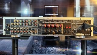 Marantz NR-1501 AV receptor 7.1 canales Slim