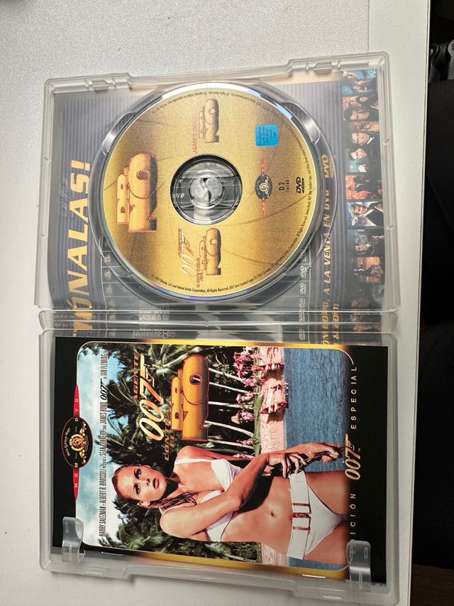 DVD James bond contra el de No