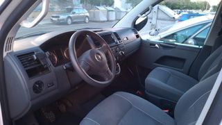 Volkswagen Transporter T5 2010
