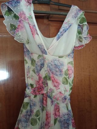Mono de gasa niña. 152 cm. Venta en mano.