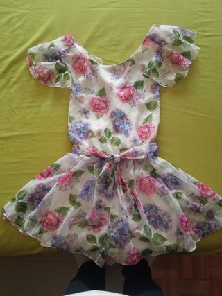 Mono de gasa niña. 152 cm. Venta en mano.
