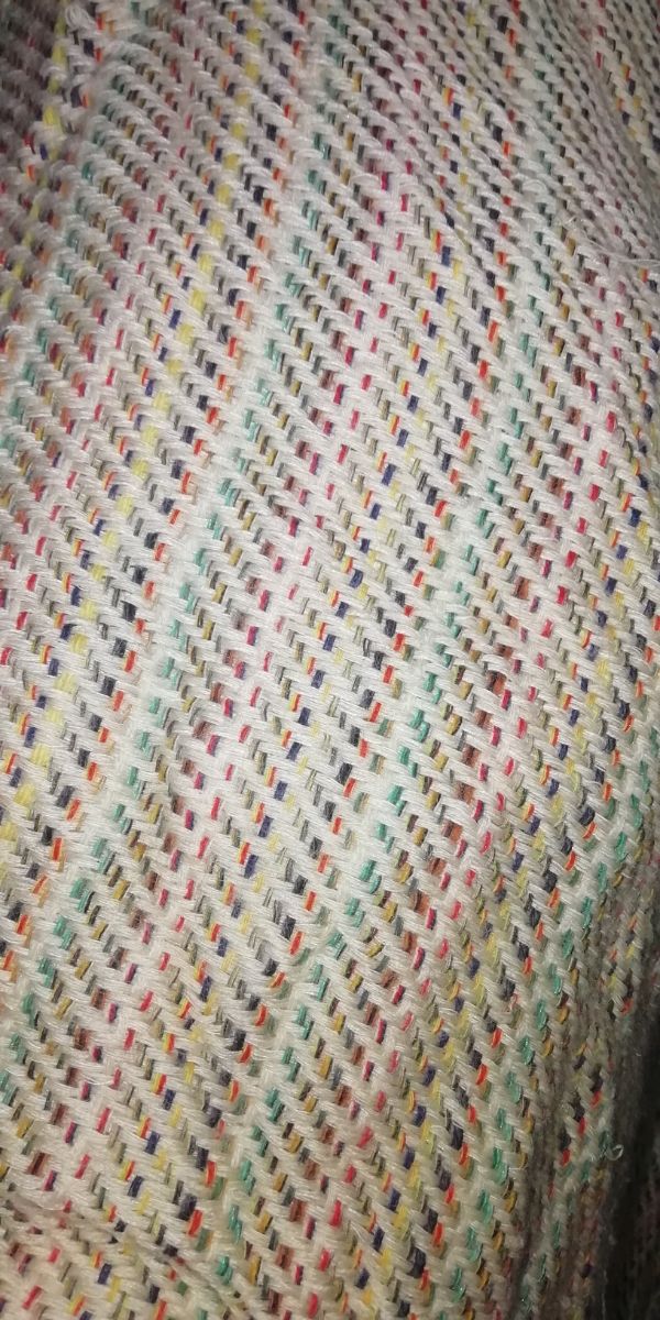 Poncho etnico pesante con frangine