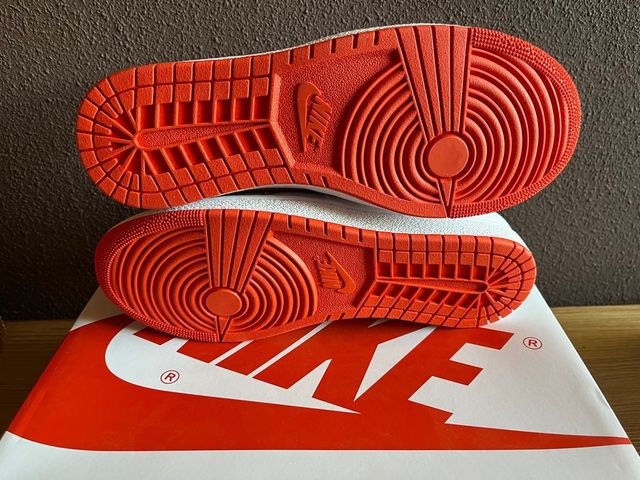 JORDAN AIR SHIP PE SP TEAM ORANGE T44