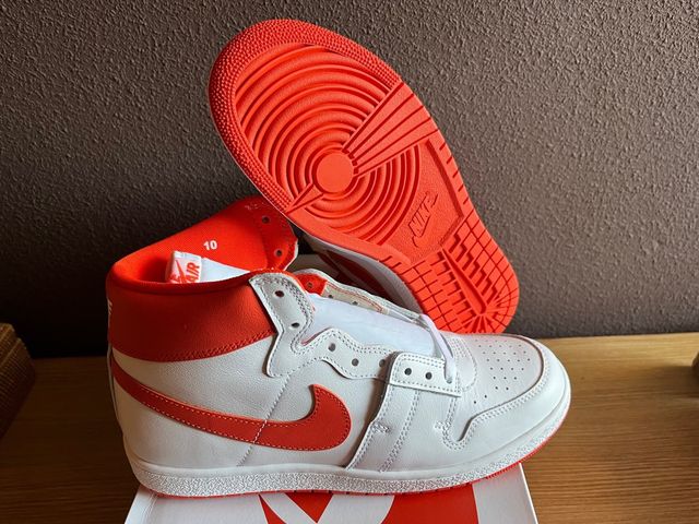 JORDAN AIR SHIP PE SP TEAM ORANGE T44