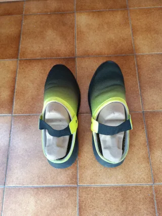 lote Calzado de verano n°43