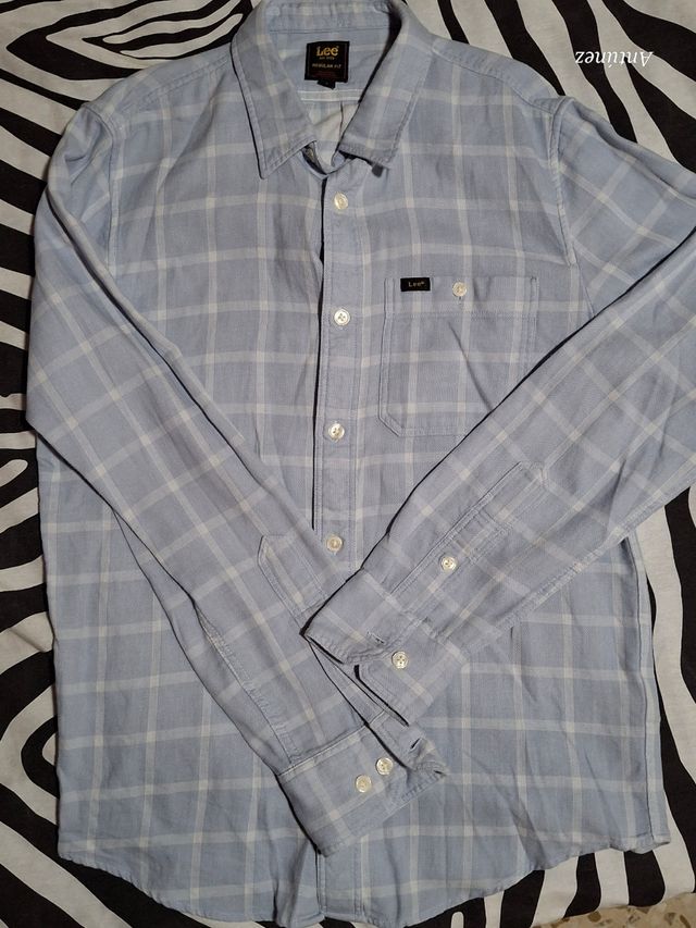 Camisa Lee de temporada
