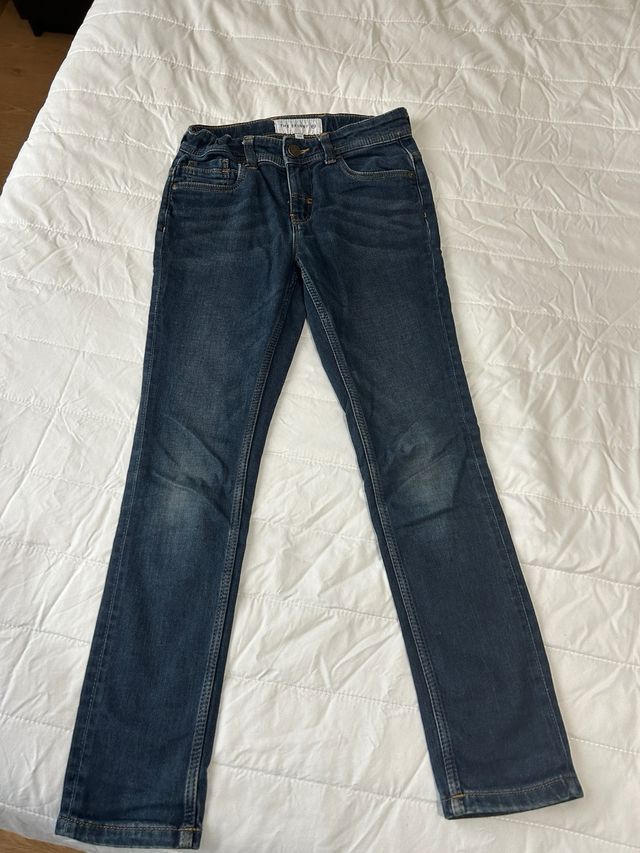 Pantalón niño C&A 134cm