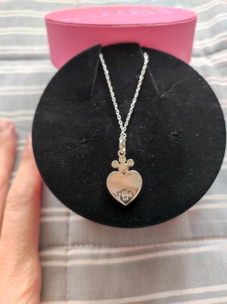 Collar tous