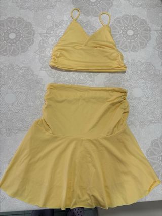 Conjunto minifalda y top XS “Shein” a estrenar