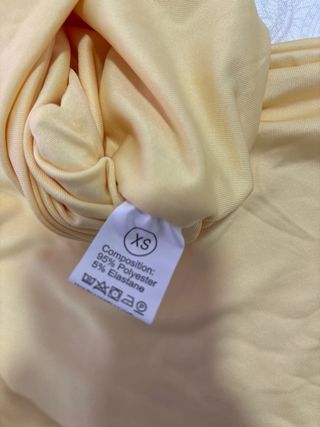Conjunto minifalda y top XS “Shein” a estrenar