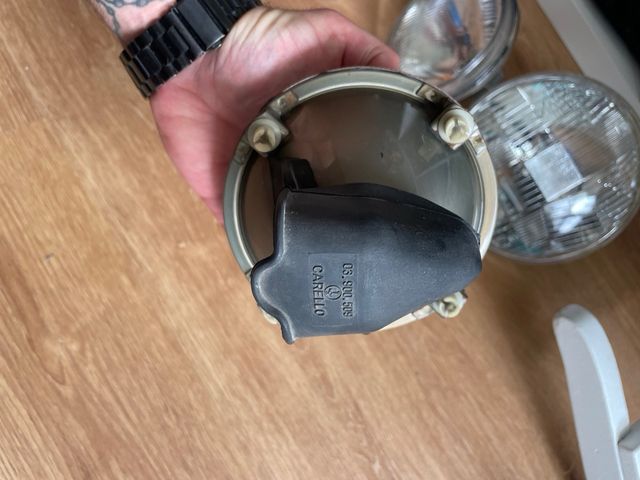 Lancia Delta Integrale farol  Carello 562