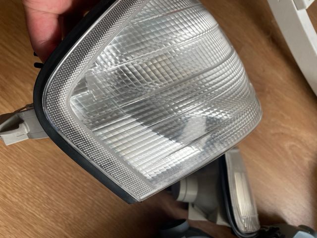 Pisca mercedes c-class 96-2001