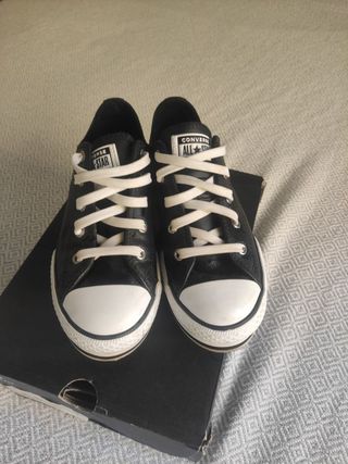 Converse negras cuero plataforma 
