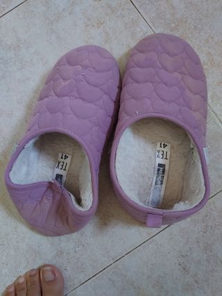 Pantuflas de color lila