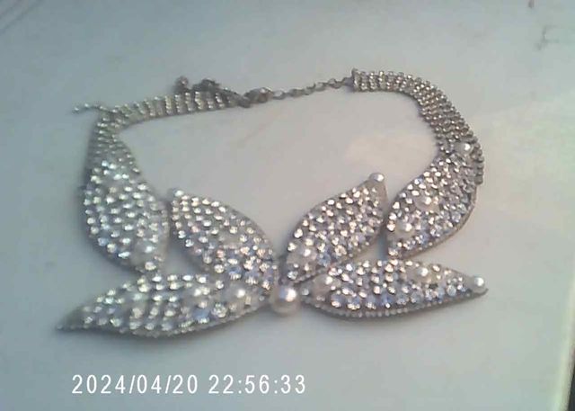 Bijoux simili a Swarovski