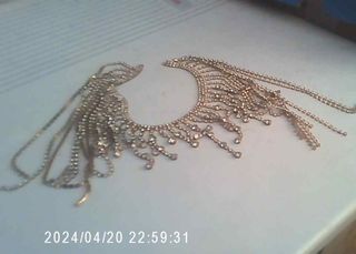 bisuteria  similar a  swarovski