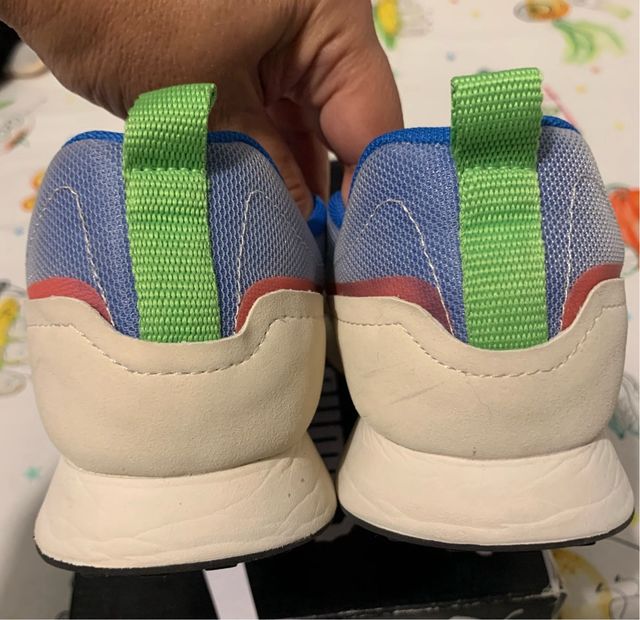 Tenis deportivos Zara kids . Talla 38