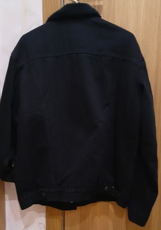 Levi's Chaqueta Sherpa. No negociable.