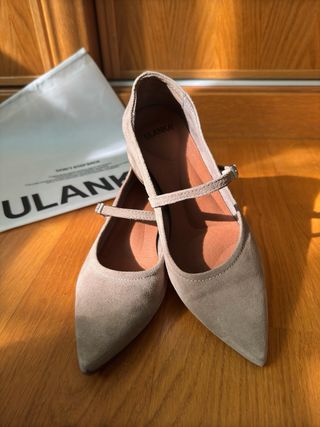 Zapatos tacon bajo