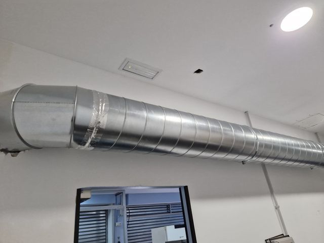 MONTAJE DE EXTRACCION DE HUMOS INDUSTRIAL