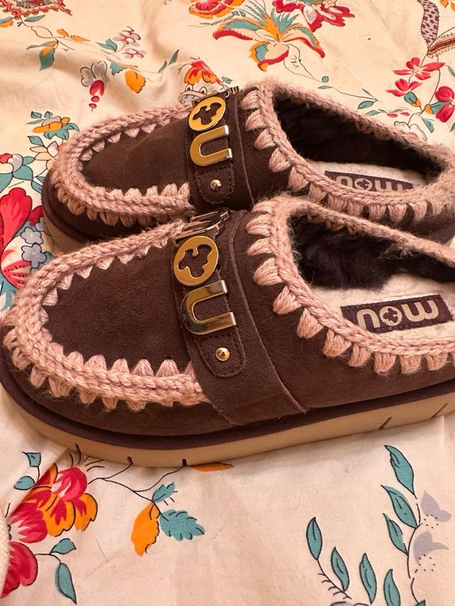 Zuecos de invierno mou