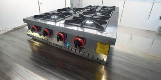 COCINA INDUSTRIAL A GAS SOBREMESA INOXIDABLE