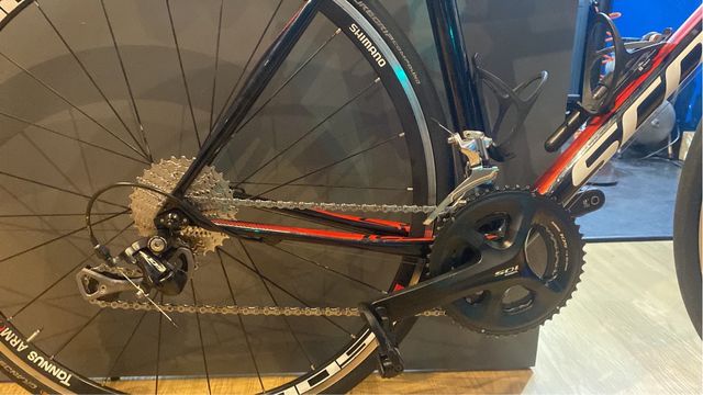 Cassete Shimano 105 10v 10-28 + Cadena