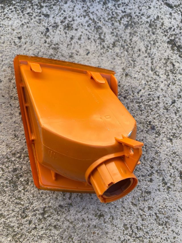 Intermitente delantero ford escort