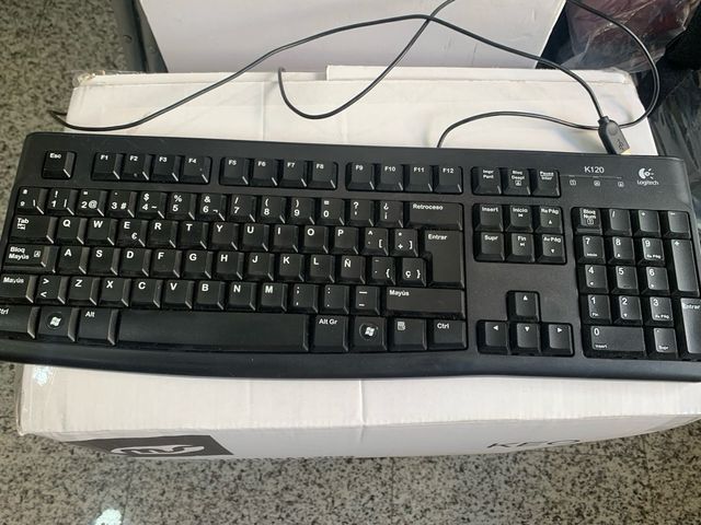 Teclado ordenador Logitech K120