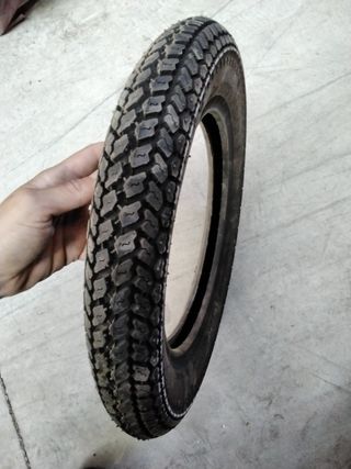 Neumático nuevo 300-10 vespa
