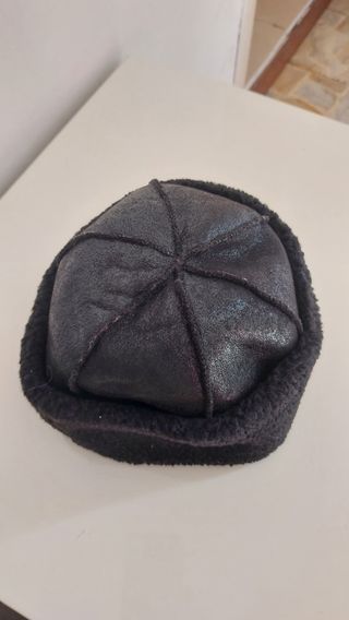 Capello nero taglia s 