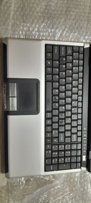 Ordenador portatil MSI