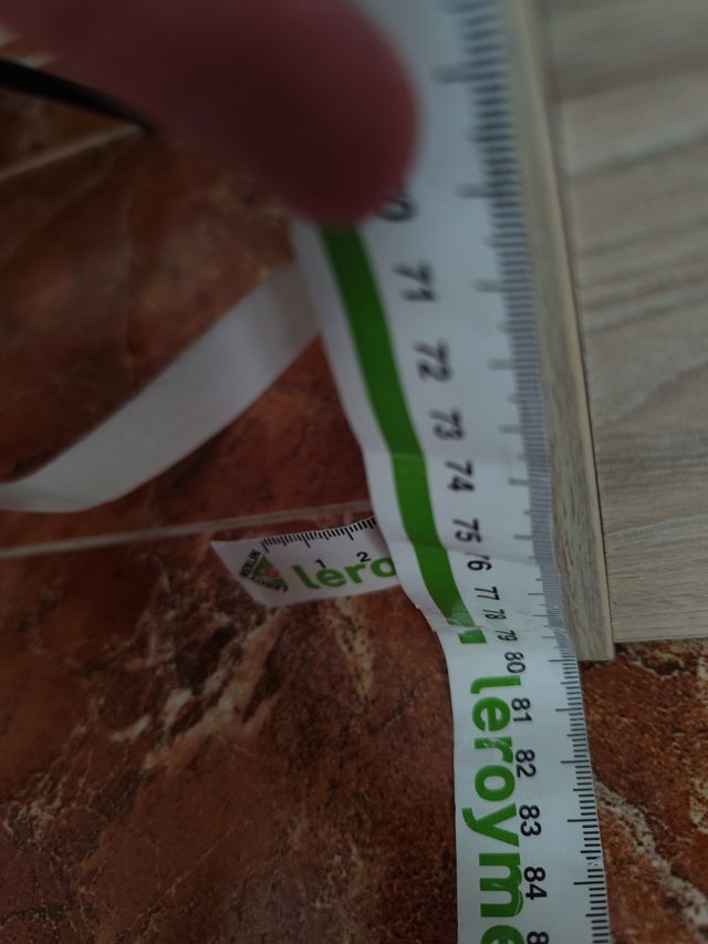 Zapatero de madera prensada